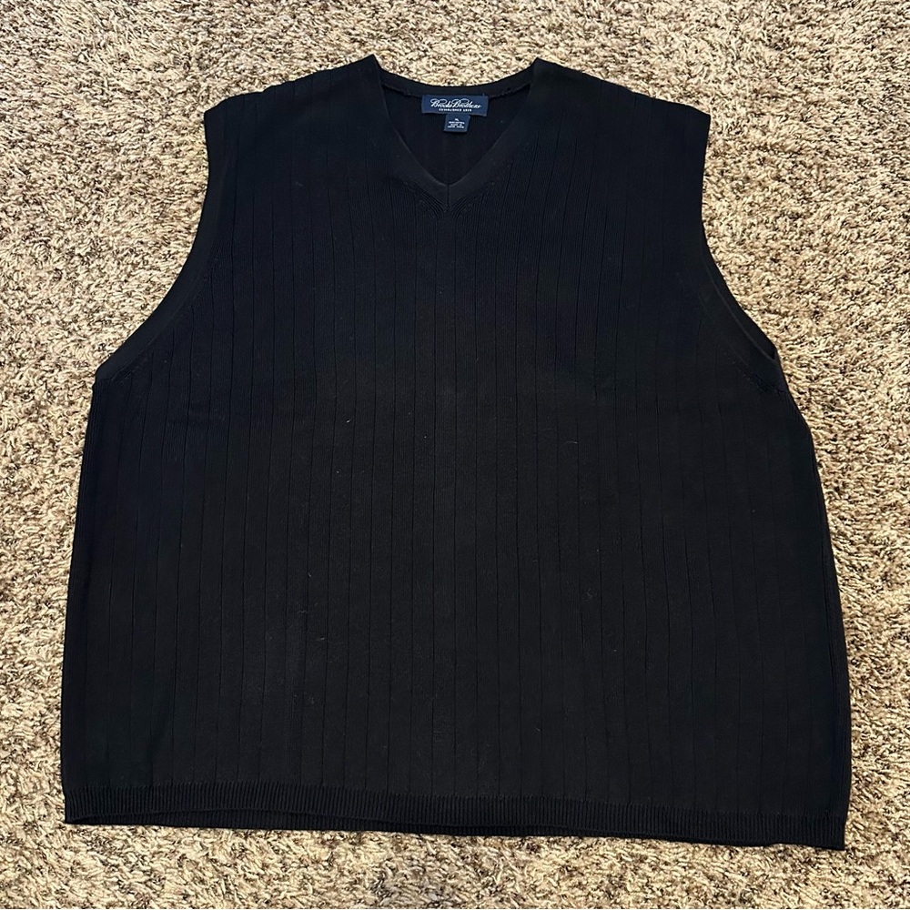 Brooks Brothers Men's V Neck Sweater Vest XL EUC Black